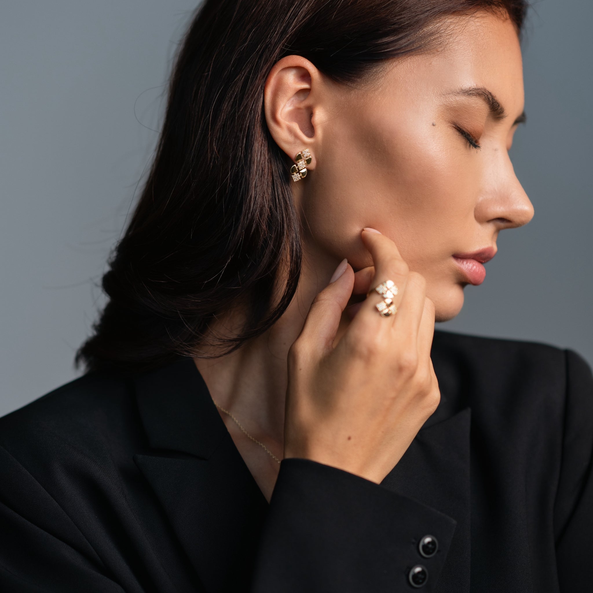 CROSSELLE EARRING  クロッセルイヤリング